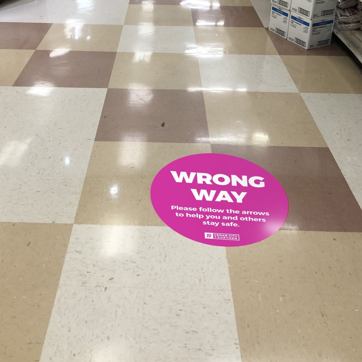 Wrong Way Circle Nonslip floor Graphic